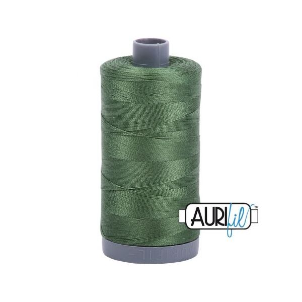 Aurifil Nr. 28, 2890 Very Dark Grass Green