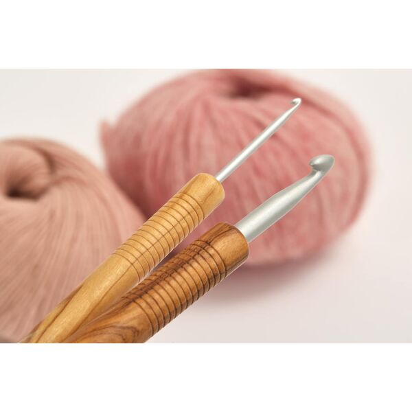 addiNature WollhäkelnadeOlivenholz 5,5 mm